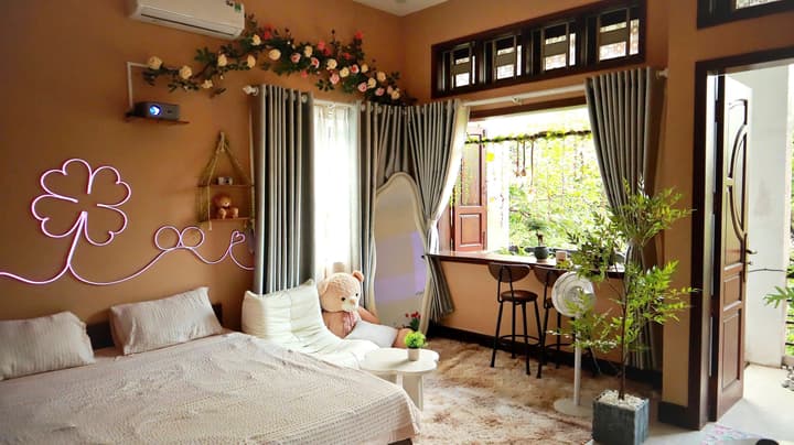 Peach Room — ảnh 1